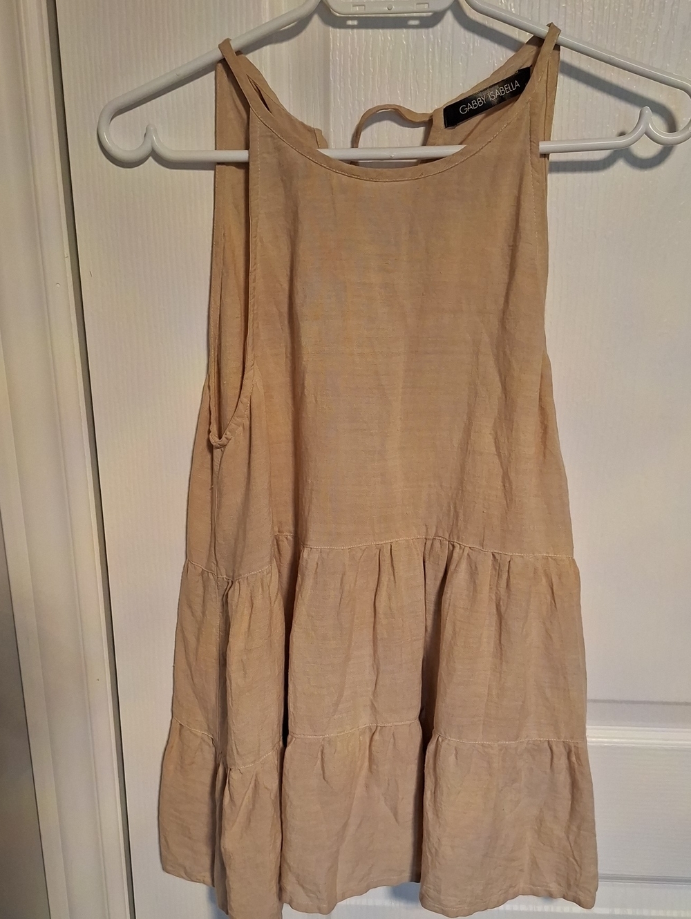 Gabby Isabella Tan Tiered Sleeveless Camisole Top